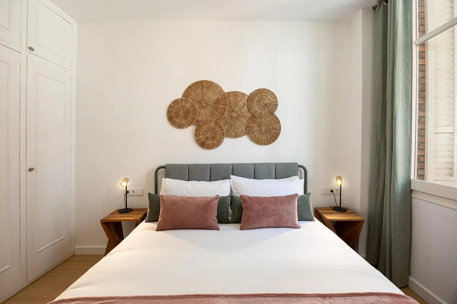 Charming 2Br In Trendy Gracia Apartment Barcelona Spain